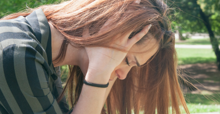 POČINJE RETROGRADNI HIRON - NJIMA ĆE SE ŽIVOT OKRENUTI NAGLAVAČKE: Evo za koga stižu problemi