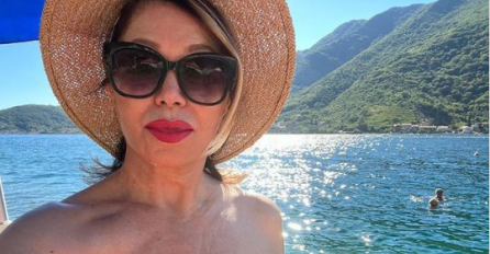 NEDA UKRADEN (71) SE SKINULA U KUPAĆI KOSTIM: Pljušte komentari, da li je moguće da žena ovako izgleda? (FOTO)