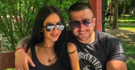 JELENA I MLADEN OBJAVILI PRVU SLIKU KĆERKICE: Dali joj prelijepo ime i uputili emotivne riječi (FOTO)