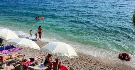 Žena se utapala u Jadranu, policija pucala u zrak da dozove brod: Spašena je