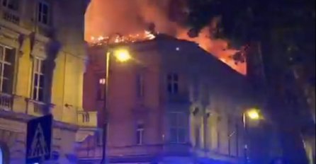 Veliki požar u centru Zagreba, zapalilo se krovište zgrade (VIDEO)