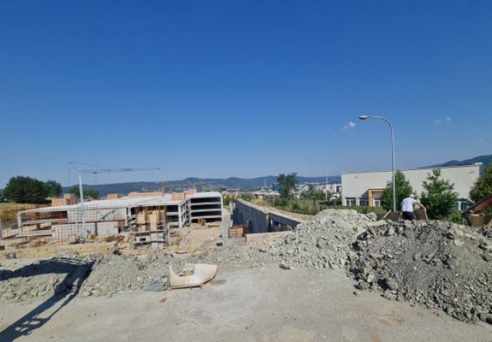 Kod UKC RS se pojavilo klizište, Stanivuković pozvao Đajića: Podnesi ostavku!