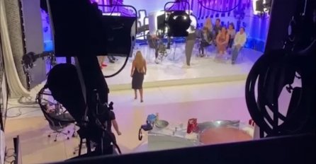 MISLILI DA IH KAMERA NE SNIMA - DALILA I FILIP ZAJEDNO ZA VRIJEME REKLAMA: Evo šta su radili (VIDEO)