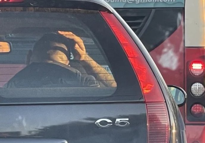 EVO S KIM JE FILIP CAR ZAVRŠIO NAKON EMISIJE: Snimljen kako ulazi u auto, ovo niko nije očekivao (FOTO)