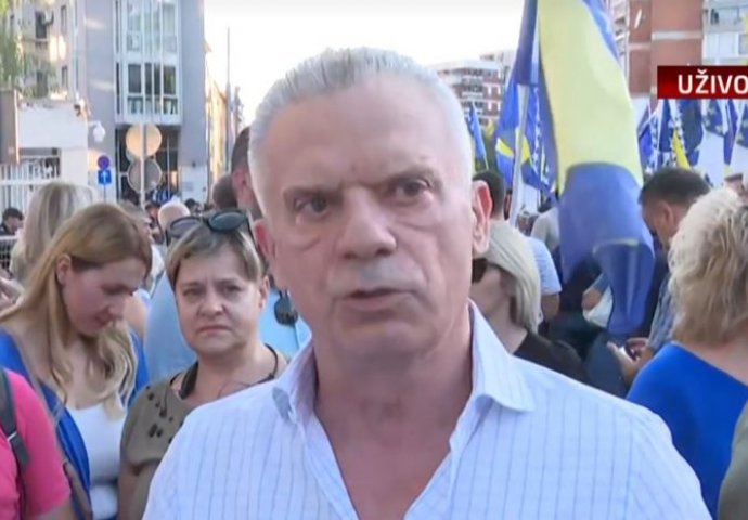 Kojović: Džaferović zloupotrijebio proteste; Radončić: On je šef države, dobro je da je govorio!