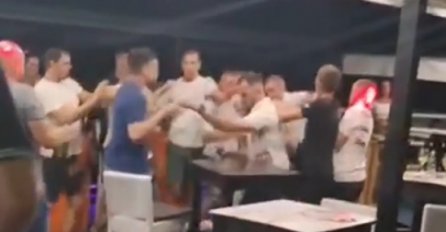 ŽESTOK OBRAČUN Masovna tučnjava u Neumu (VIDEO)