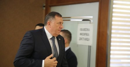 Dodik osuo po Centralnoj banci BiH i zatražio štampanje konvertibilnih maraka