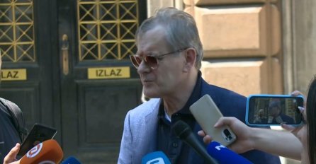 Sarajlićev advokat: Komentari su mu nanijeli štetu, neko će za to odgovarati