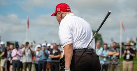 OSVANULA SLIKA DONALDA TRUMPA BEZ TRUNKE ŠMINKE: Evo kako izgleda njegovo lice zapravo