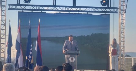 Dodik: Mi smo za EU, ali BiH “traljavo” ide ka tome