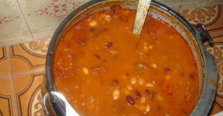 SKRATITE VRIJEME KUHANJA NA POLA: Dodajte samo 1 namirnicu u grah i bit će gotov za čas posla 