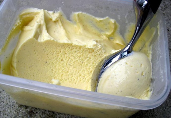 Od samo 2 sastojka: Za 10 minuta napravite najukusniji domaći sladoled
