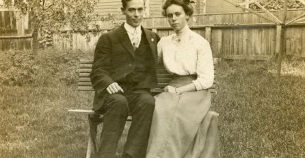 ŠTA NIKAKO NE TREBA DA RADITE SA FOTOGRAFIJAMA POKOJNIKA? Vjeruje se da vam 1 stvar NANOSI ŠTETU