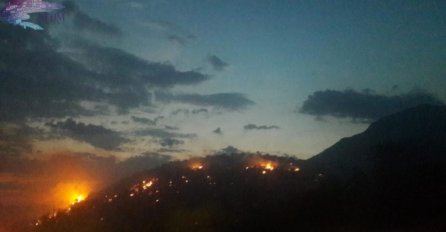 Požar još aktivan na planini Žaba, potrebna pomoć OS BiH