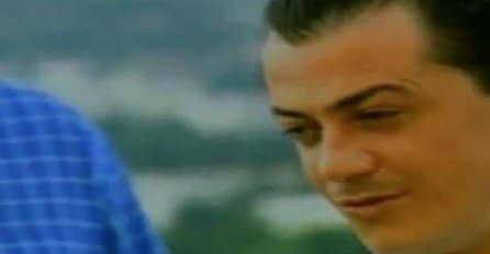 BIO JE ŽESTOKA KONKURENCIJA ACI LUKASU 90-IH! Otpjevao jedan od najvećih hitova, pa nestao sa SCENE, ovako danas IZGLEDA (FOTO)