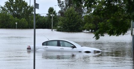 Nevrijeme napravilo haos u regionu: Bujice na ulicama, do 14h palo 40 litara kiše u Splitu