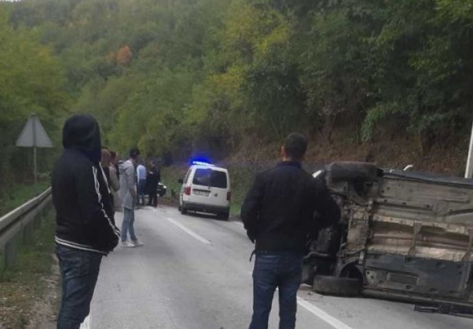 Tragedija kod Jablanice: Autom sletio s kolovoza, poginuo dječak