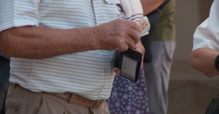 Sredinom decembra isplatit će dodatak penzionerima 12 KM po godini staža