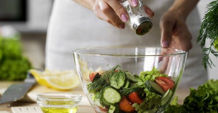 ŽELITE SE HRANITI ZDRAVO S MALO NOVCA? Ključ je u jednoj jednostavnoj i djelotvornoj strategiji