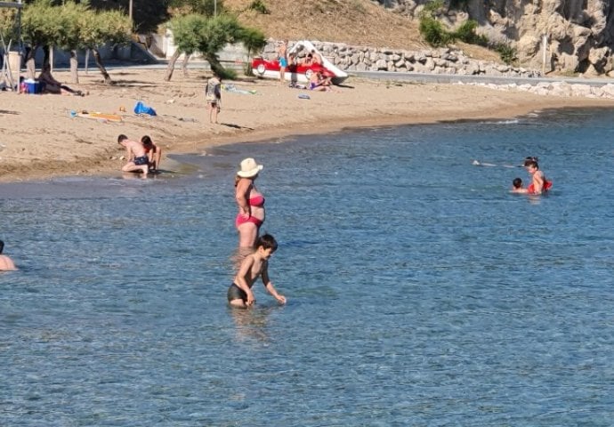 Da li će se ulaz na jadranske plaže uskoro naplaćivati?