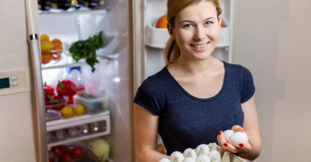 KAKO DA RAZLIKUJETE SVJEŽE OD POKVARENOG JAJETA? Sve što vam treba je mobilni telefon, a evo u čemu je glavni trik!