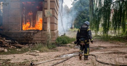 RAT U UKRAJINI, 186. DAN: SAD prijeti turskim kompanijama tvrdeći da pomažu Rusiji u zaobilaženju sankcija, Lukašenko ističe kako bjeloruski avioni od sad mogu nositi nuklearno oružje, od početka rata oko 700 mrtvih od kazetnog oružja