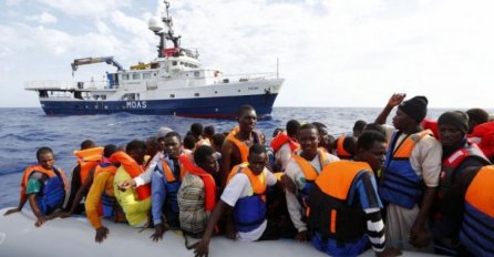 Haos u Italiji: 1.000 migranata stiglo na južnu obalu