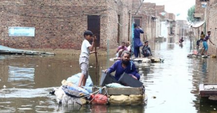 Više od 1.100 žrtava poplava u Pakistanu