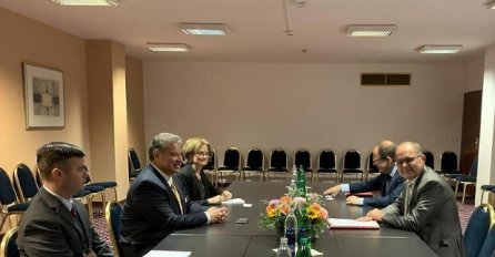 Christian Schmidt se na Bledu sastao sa Gabrielom Escobarom