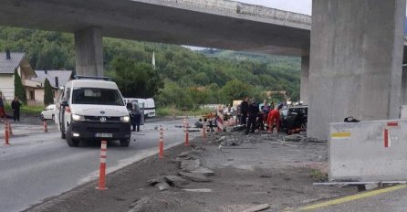 Trostruki sudar kod Žepča: Povrijeđeno sedam osoba