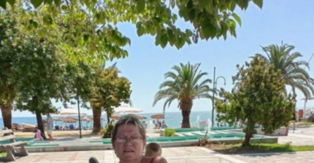 FOTOGRAFIJA KOJA JE POSTALA HIT: Zamolila sina da je uslika, ali da joj se ne vidi stomak, OVO MORATE VIDJETI 