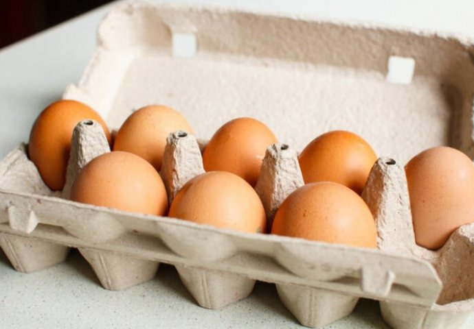 SVAKA OSOBA OVO MORA DA NAUČI JEDNOM ZA SVA VREMENA: Evo šta znače brojevi i slova na jajima