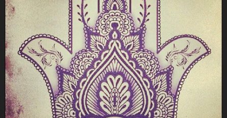 MNOGI SE S MORA VRAĆAJU S "FATIMINOM RUKOM": Evo šta to zapravo znači i ŠTA DONOSI ONOME KO OVAJ NAKIT NOSI?