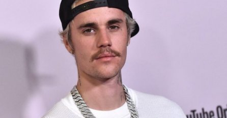 Justin Bieber zbog zdravstvenih problema privremeno prekida svjetsku turneju