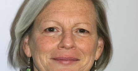 EVO KAKO JE ŽENA OTKRILA DA JOJ MUŽ IMA PARKINSONOVU BOLEST: Ovaj znak je bio uzbuna! LJEKARI JOJ SADA ZAHVALJUJU