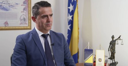 Kajganić poslao poruku: Pozivam sve građane da prijave nuđenje novca ili upućivanja prijetnji radi glasanja