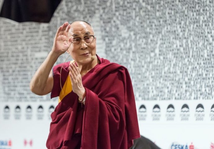 Dalaj lama pisao novom kralju: Vaša majka je vodila život pun značenja