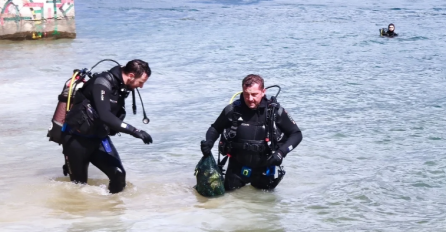 Gradonačelnik Mostara zaronio da čisti Mostarsko jezero sa jos 90 ronilaca