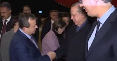 Vučić otkrio kako Dačić priča sa Erdoganom, uslijedio smijeh i aplauz