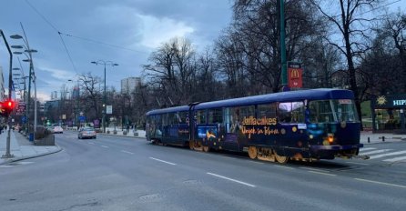 Sudar tri vozila kod Predsjedništva BiH, obustavljen tramvajski saobraćaj