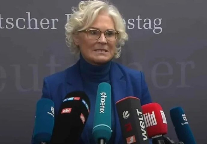 Njemačka ministrica odbrane: "Vojne rezerve ruske vojske mogle bi biti znatno manje nego što smo ranije mislili"