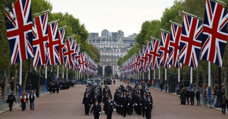 Westminster zatvorio vrata, 10.000 policajaca osigurava sprovod Elizabete II