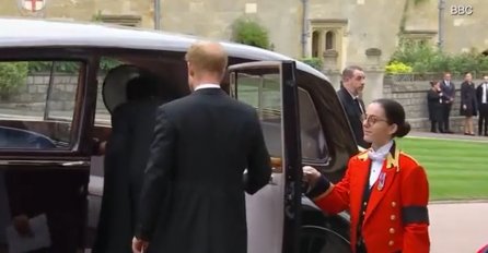 CIJELI SVIJET U ŠOKU ZBOG 1 POTEZA HARRYJA - evo šta je uradio na kraju sahrane: "Muka mu je od svega"