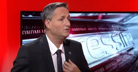 Bećirović: Izetbegović je politička kukavica koja je pobjegla sa tri TV debate