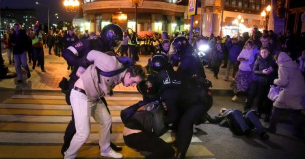 RAT U UKRAJINI, 211. DAN: Rusija oslobodila brojne ratne zarobljenike, uključujući i preko 200 boraca koji su zarobljeni u Azovstalu  širom Rusije traju demonstracije protiv mobilizacije