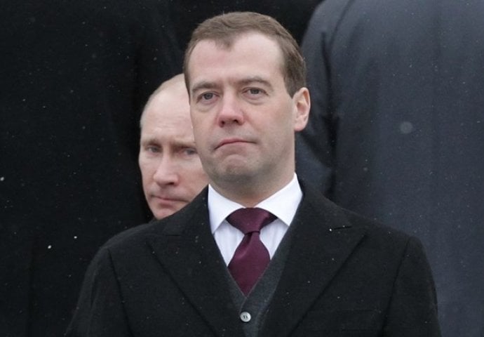 Medvedev: Bilo koje oružje, pa i nuklearno, može se koristiti za obranu teritorija