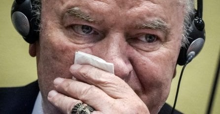 Ratni zločinac Ratko Mladić vraćen u pritvorsku jedinicu