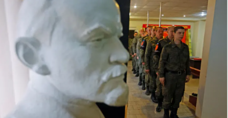 OBJAVLJENE SLIKE: Pogledajte kako izgleda "glasanje" u okupiranom Lugansku