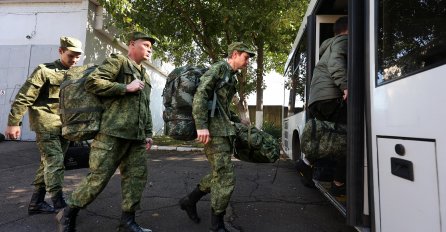 RAT U UKRAJINI, 215. DAN: Mobilizacija šalje nove snage na front, dio i dalje pokušava pobjeći iz Rusije, dronovi kamikaze djeluju na obje strane, pro-ruski prosvjedi u Bugarskoj, Srbija neće priznati ruske referendume