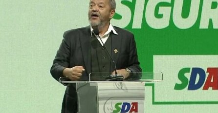 Hadžihafizbegović na skupu SDA otkrio šta je rekao Konakoviću i ko su Izetbegovićevi najbolji prijatelji